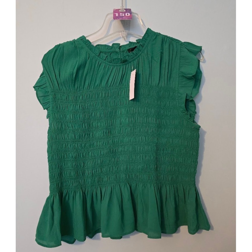Ann Taylor Womens Sleeveless Smocked Peplum Blouse Green Flutter Sleeve M NEW